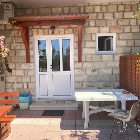 Vila Corovic Kumbor Exterior photo